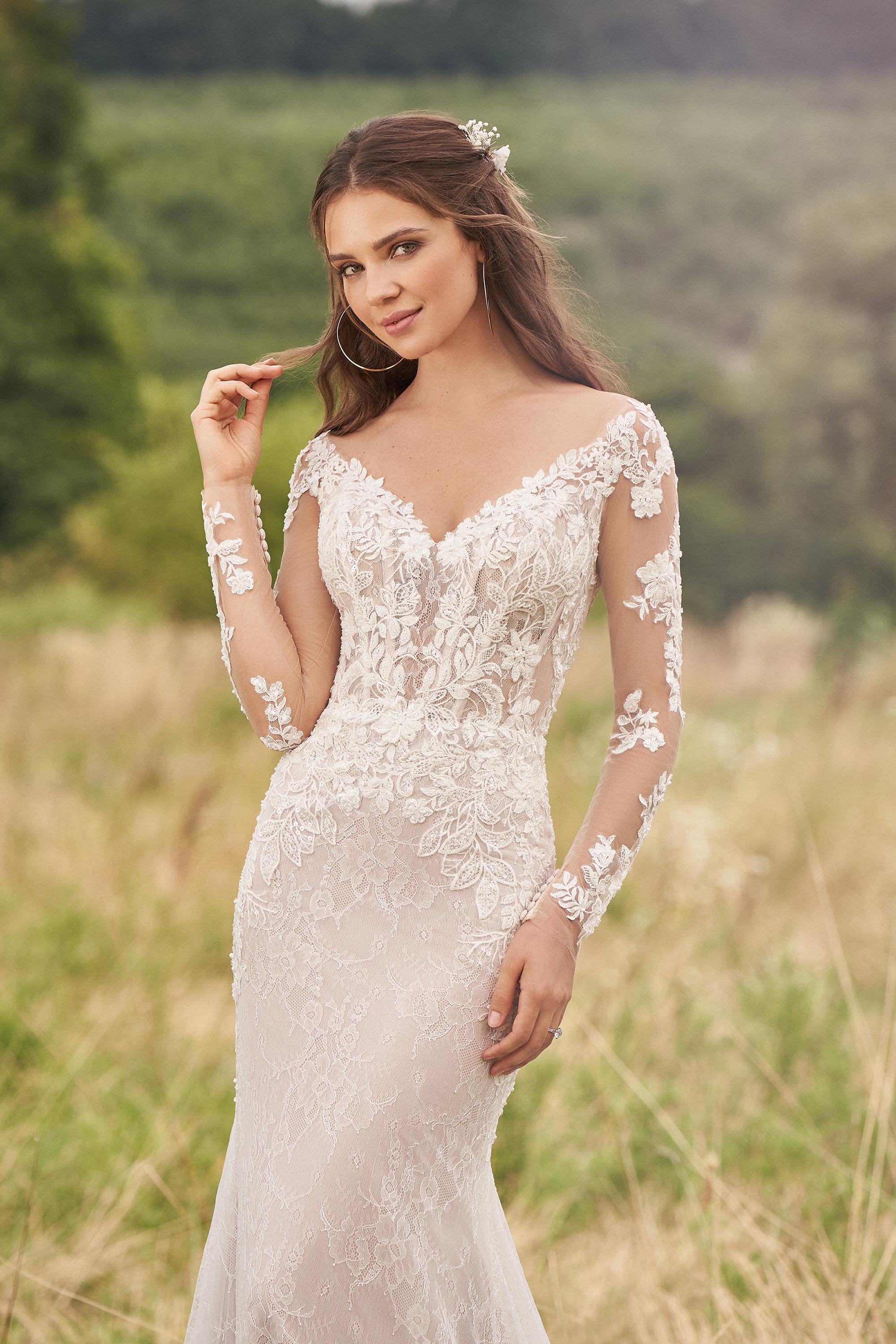 Outlet, Sale Lillian West Bridal dresses -  romantische Boho Hochzeitskleider 8017B Boho-HochzeitskleidOutlet, Sale Lillian West Bridal dresses -  romantische Boho Hochzeitskleider 8017K Boho-Hochzeitskleid