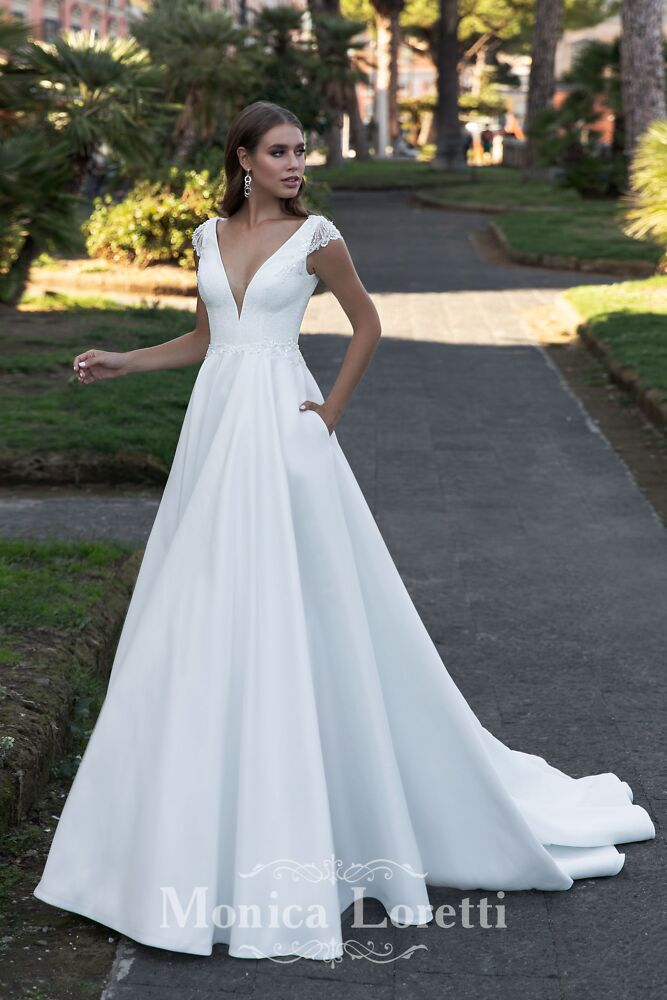 A-Linie Monica Loretti Brautmode - Hochzeitskleid in italienischem Design 7021A: Hochzeitskleid