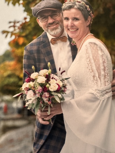 Ein perfektes Brautkleid für Barbaras Traumhochzeit